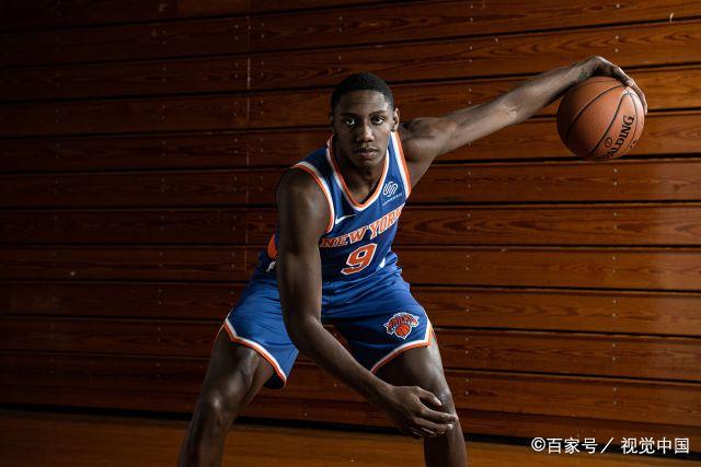 上海男篮官宣续约刘铮 上赛季荣膺本土抢断王